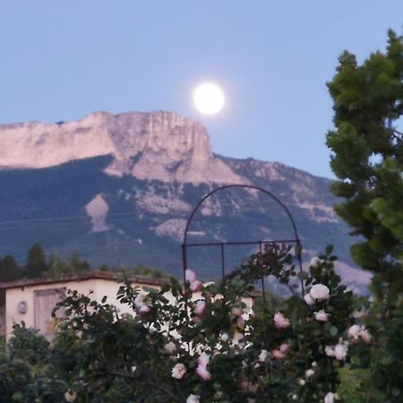 Le Petit Caboulot En Pleine Nature Vaumeilh Luaran gambar